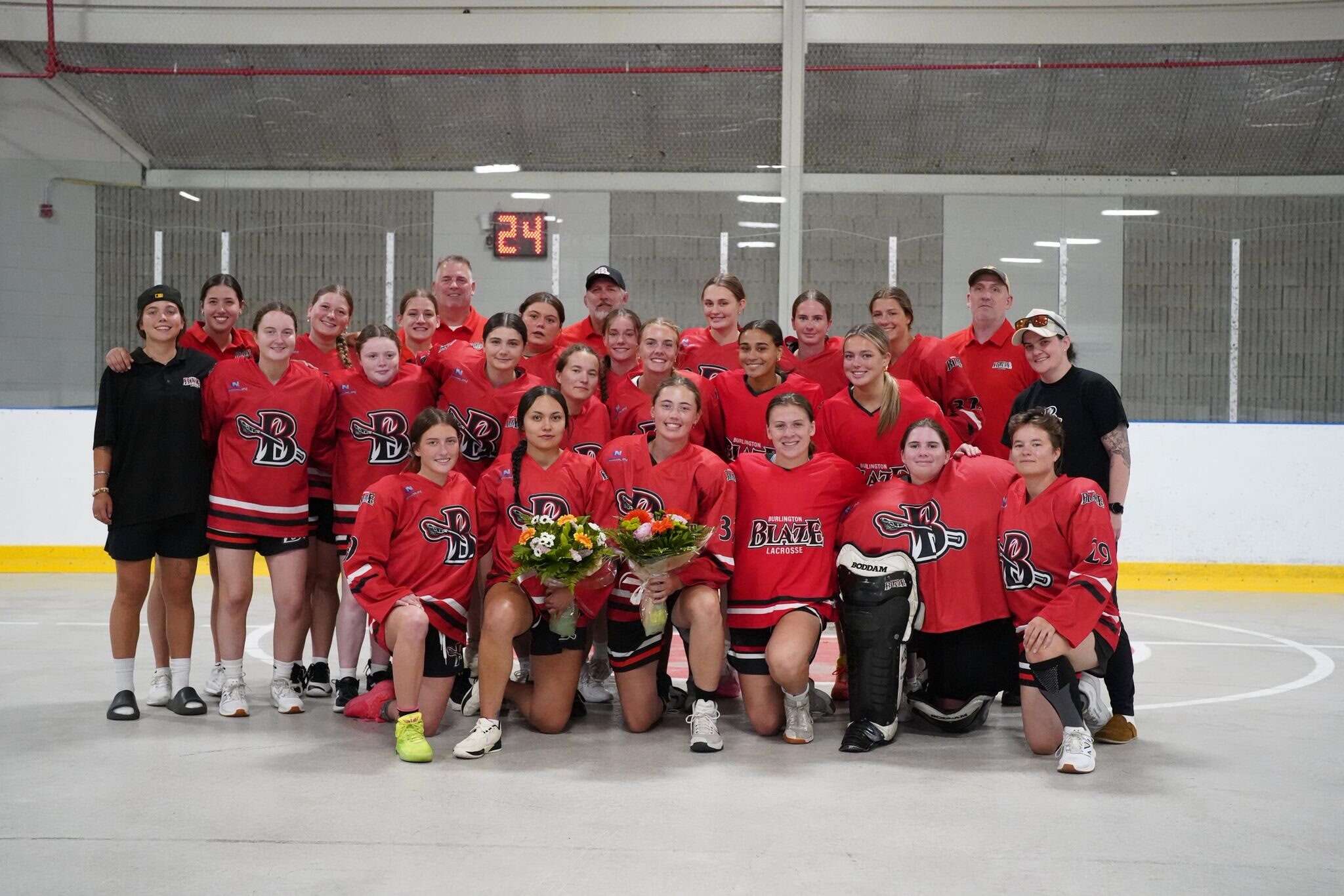2025-GirlsBoxU22_Team.jpeg